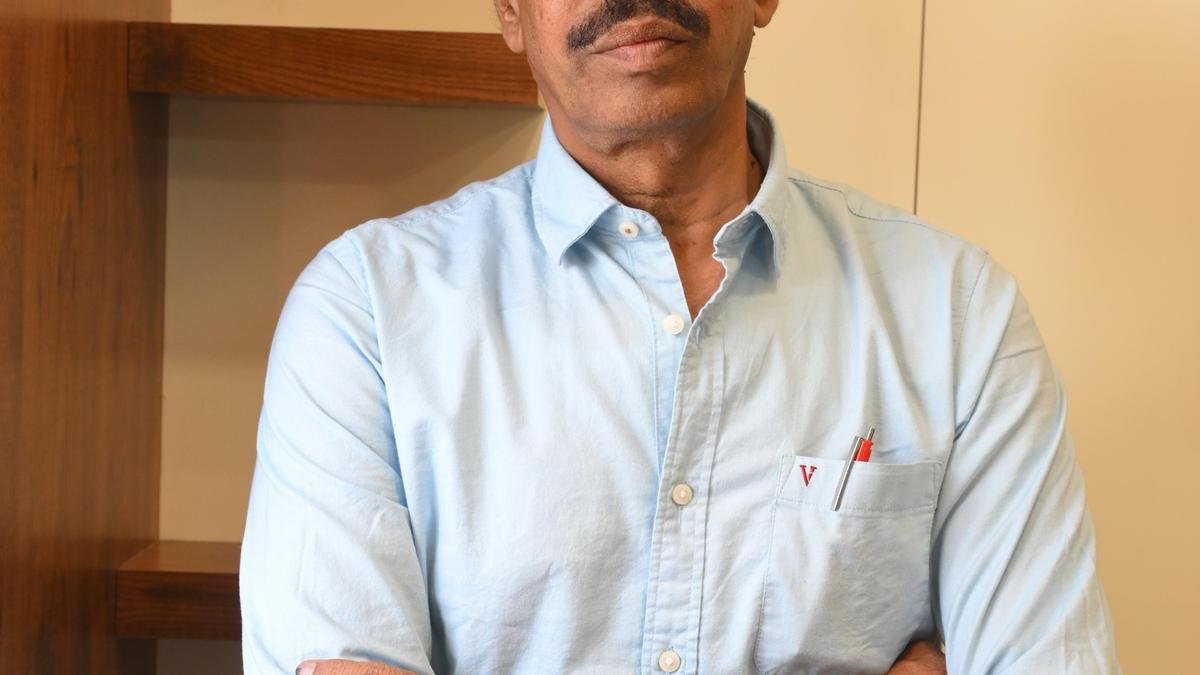 वीरपांडियन का कहना है कि NEET मेडिकल शिक्षा में भय और चिंता का माहौल पैदा कर रहा है