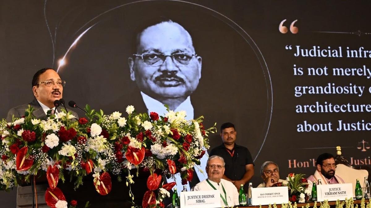 सीजेआई सूर्यकांत ने गुरुग्राम के 'टावर ऑफ जस्टिस' का उद्घाटन किया, महिलाओं के अनुकूल न्यायिक बुनियादी ढांचे पर जोर दिया
