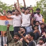 सुरक्षा संबंधी चिंताएं नहीं, बल्कि सत्तारूढ़ दल की राजनीतिक पूंजी का क्षरण प्रधान के इस्तीफे का कारण बना