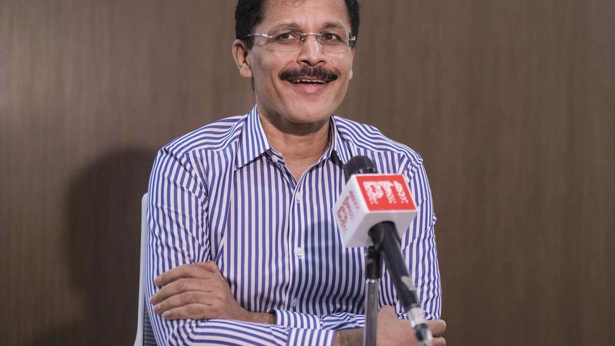 FDA ने एनालॉग पनीर को लेकर मुंबई के ओटर्स क्लब का लाइसेंस निलंबित किया; पूरे महाराष्ट्र में कई अन्य प्रतिष्ठानों पर कार्रवाई
