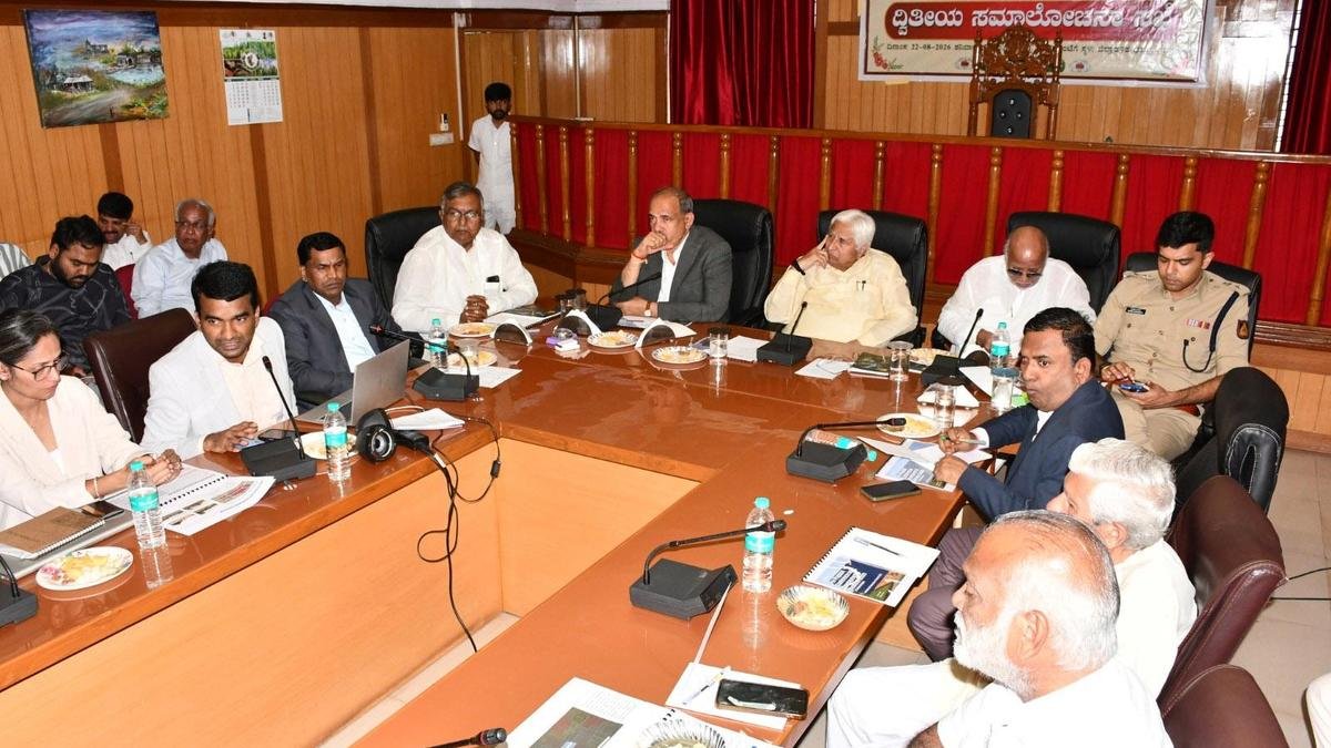 पीपीपी मॉडल के तहत गडग में 35 एकड़ के बिजनेस सेंटर की योजना बनाई गई है