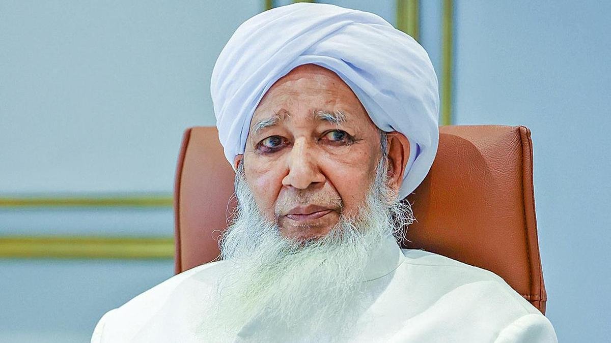 महिलाओं पर अंकुश लगाने के कंथापुरम के निर्देश ने सीपीआई (एम) संबंधों को तनाव में डाल दिया है