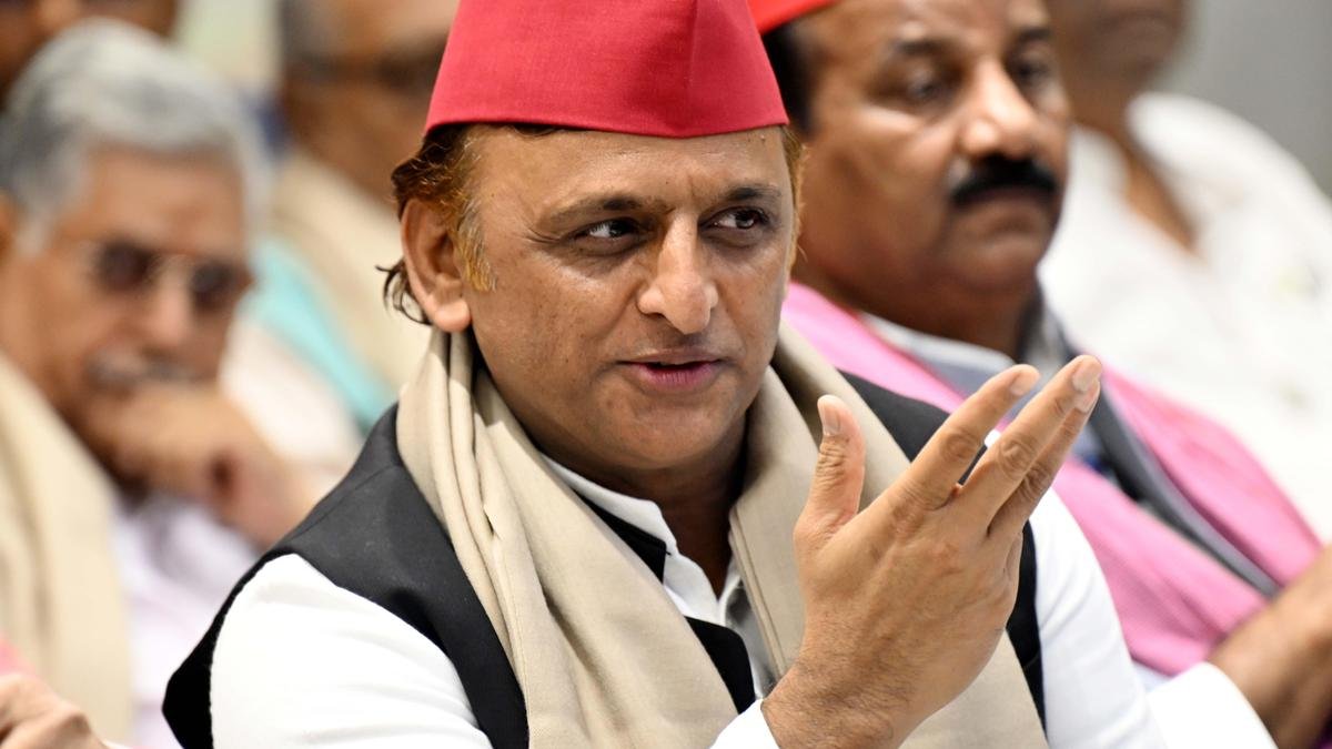 समाजवादी पार्टी ने यूपी चुनाव के लिए युवा घोषणापत्र की योजना बनाई; पार्टी गठबंधन नहीं तोड़ेगी