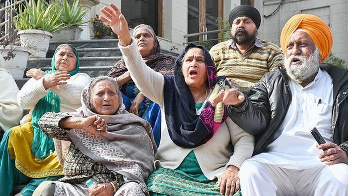 'हर जगह आग थी': 1984 के दंगा पीड़ितों ने सज्जन कुमार की मौत के बाद की भयावहता को याद किया