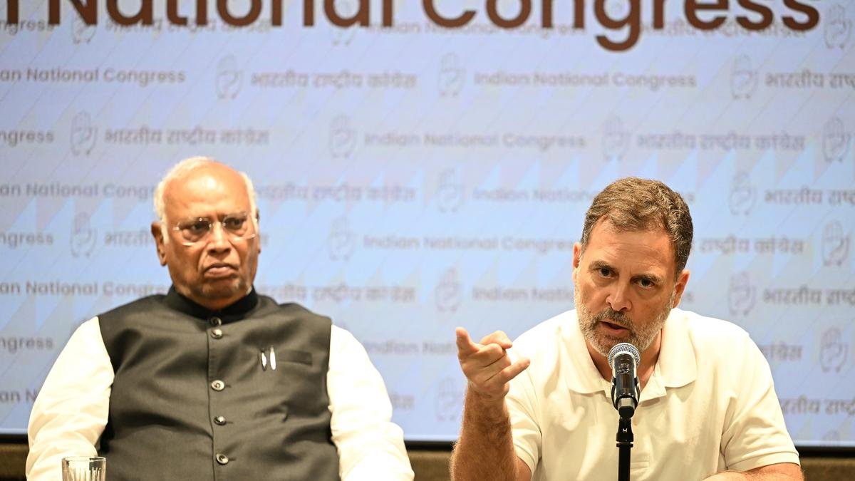 कांग्रेस ईसीआई पर पार्टी की रणनीति पर चर्चा करेगी; वरिष्ठ नेताओं ने ज्ञानेश कुमार के इस्तीफे की मांग की