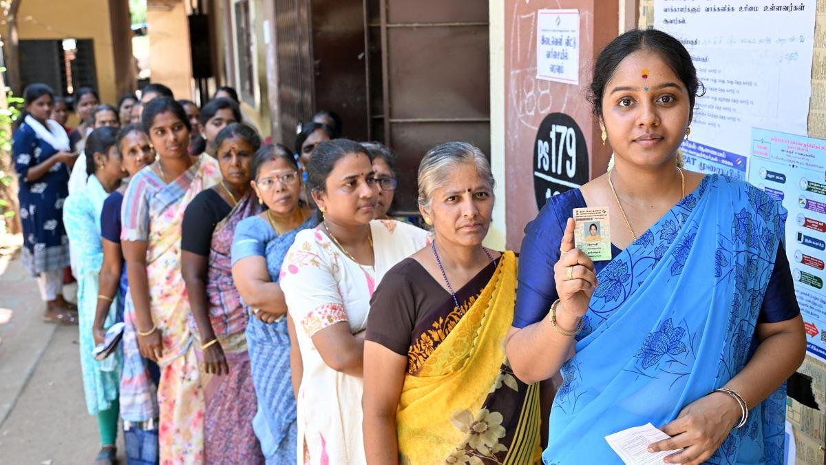 क्या मतदान मौलिक अधिकार होना चाहिए?