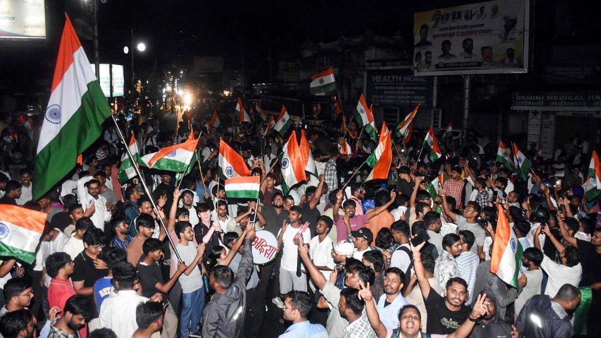 झारखंड: जेएसएससी-सीजीएल परीक्षा रद्द करने के एक विरोध को खत्म करने के लिए दूसरा विरोध शुरू हो गया, क्योंकि 2,000 लोगों को नौकरी जाने का डर है
