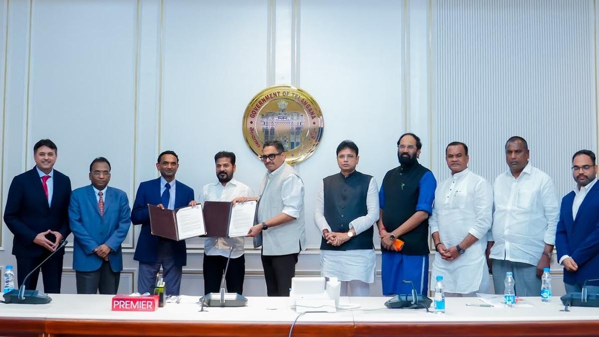 तेलंगाना के मुख्यमंत्री रेवंत और टीसीएस ने फ्यूचर सिटी में ₹70,000 करोड़ के एआई डेटा सेंटर की घोषणा की