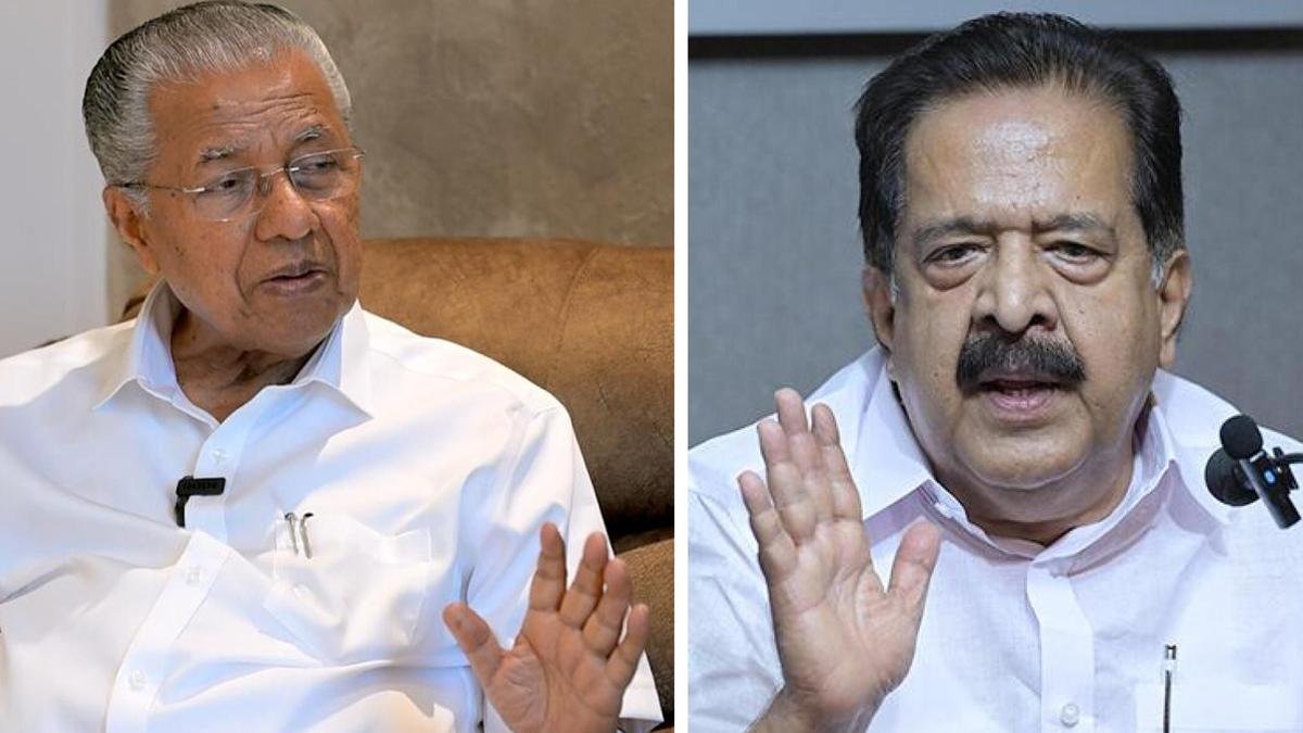पिनाराई विजयन, रमेश चेन्निथला ने केरल लोकायुक्त पर तलवारें लहराईं