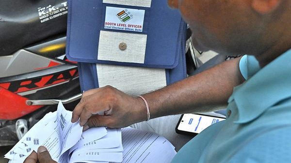 प्री-एसआईआर मैपिंग चरण में दिल्ली के 13 लाख मतदाता हटा दिए गए, जो चरण-3 राज्यों में सबसे अधिक है