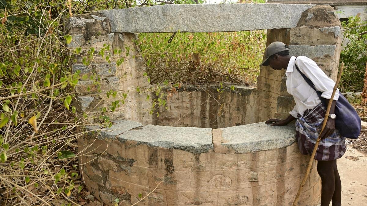 फ्रेम्स में समाचार: एक गांव जहां कोई लोग नहीं हैं
