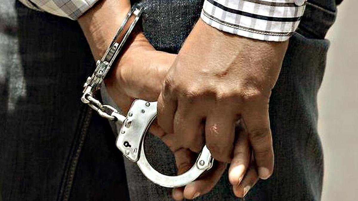 बिहार के जमुई में नाबालिग लड़की और उसके दोस्त को परेशान किया गया; अपराधी पुलिस हिरासत में, राजनीतिक घमासान शुरू