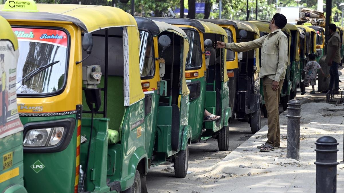 बेंगलुरू के यात्रियों ने एडवांस टिपिंग के खिलाफ सरकार के कदम का स्वागत किया, ड्राइवर उचित किराया चाहते हैं