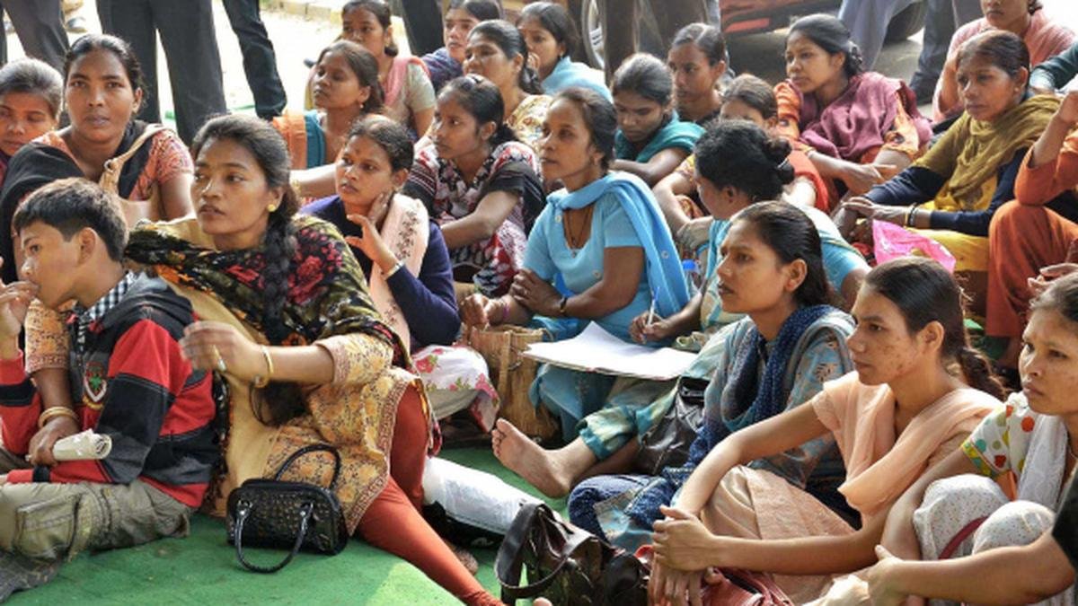 मंत्रालय दर मंत्रालय, भारत की वन अधिकार व्यवस्था ख़राब हो रही है