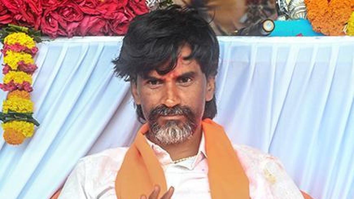 मराठा आरक्षण विरोध: जारांगे ने आजाद मैदान की अनुमति नहीं मिलने पर भी मुंबई मार्च के दौरान उन्हें मारने की साजिश का आरोप लगाया