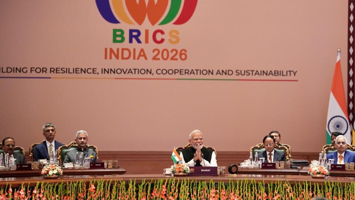 संयुक्त अरब अमीरात और ईरान के सख्त रुख से पीछे हटने पर ब्रिक्स ने नई दिल्ली घोषणापत्र जारी किया