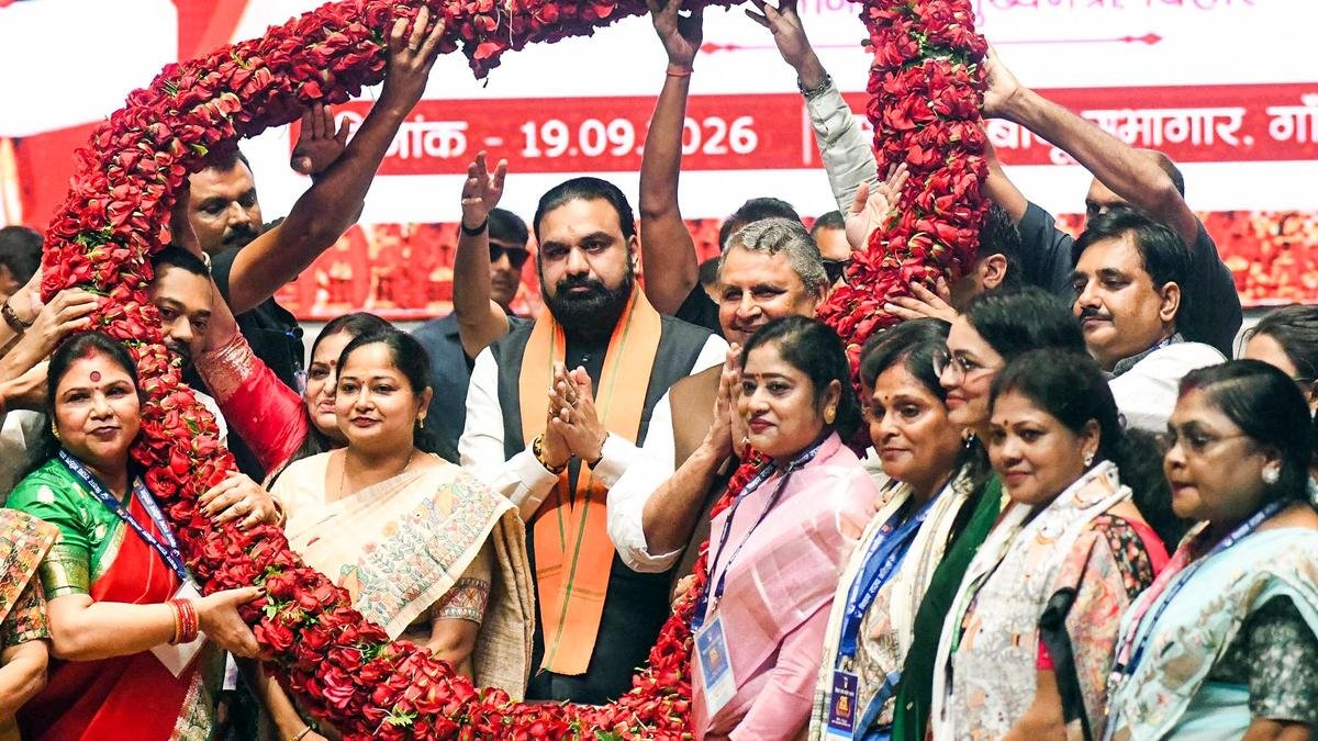 सम्राट चौधरी ने एक करोड़ महिलाओं को नौकरी देने का वादा किया