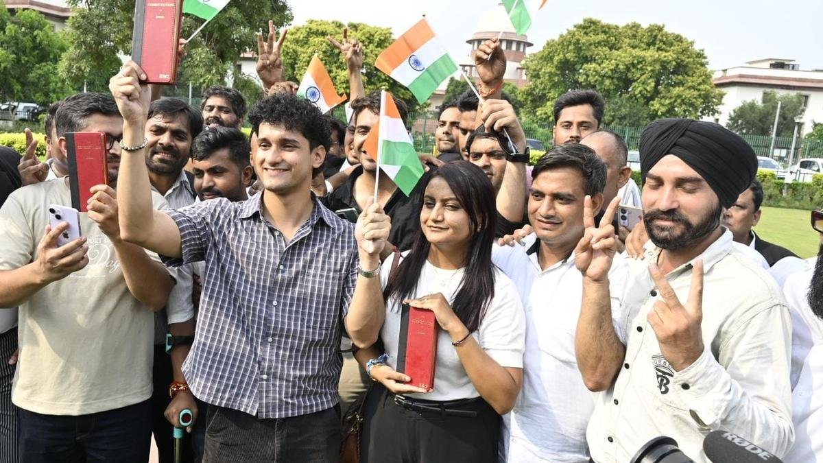 सुप्रीम कोर्ट ने जनरल जेड एनईईटी-यूजी प्रदर्शनकारियों के खिलाफ अनुच्छेद 142 के तहत दर्ज एफआईआर को रद्द कर दिया