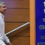 I&B मंत्रालय की एडवाइजरी में टीवी चैनलों को 'राष्ट्र-विरोधी' रवैये को बढ़ावा देने के खिलाफ चेतावनी दी गई है