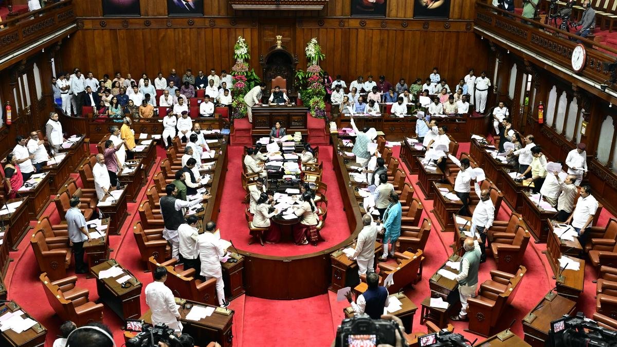आंतरिक मतभेदों के बीच कर्नाटक परिषद चुनाव में भाजपा-जद(एस) गठबंधन, कांग्रेस की ताकत की परीक्षा होगी