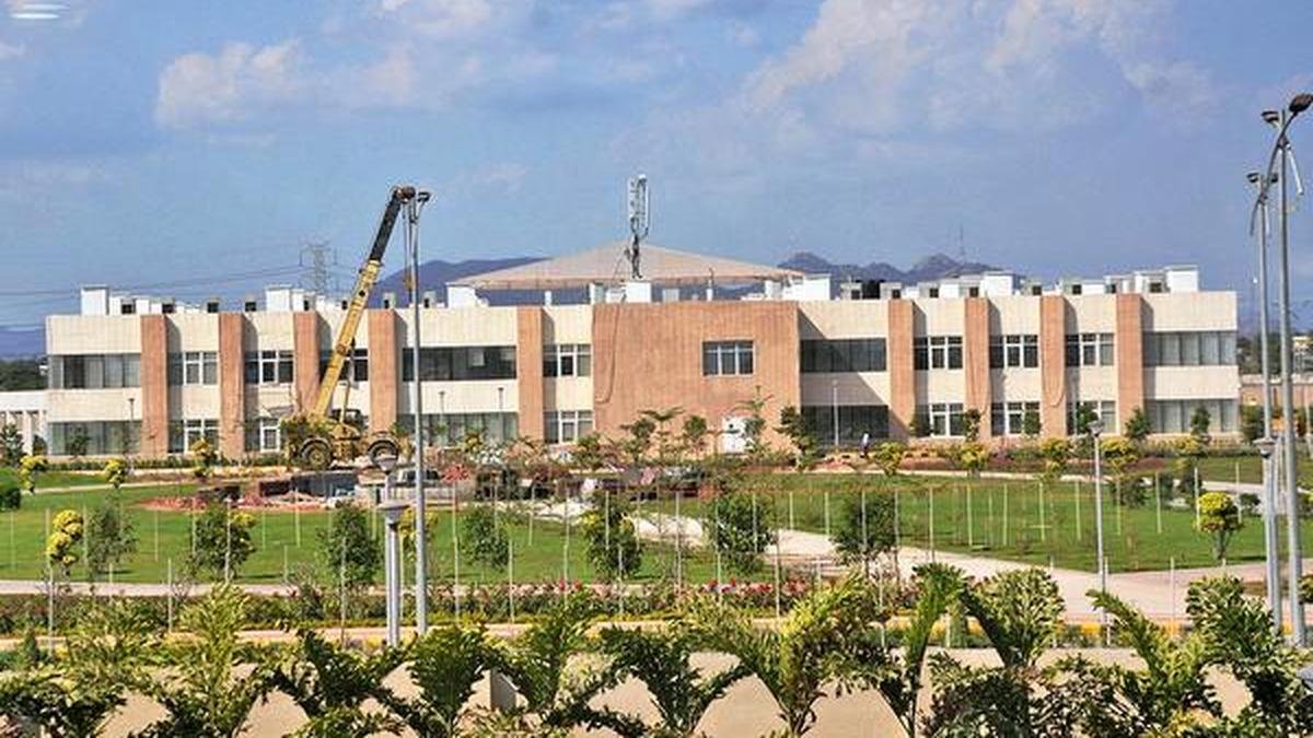 आंध्र प्रदेश ने डीए बढ़ाकर 41.86% किया: कर्मचारियों को कितना मिलेगा, और कब? | व्याख्या की