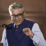 आरएसएस नेता, पश्चिम बंगाल मंत्री ने दुर्गा पूजा पंडालों में वामपंथी दलों द्वारा लगाए गए बुक स्टॉलों पर हमलों का विरोध किया