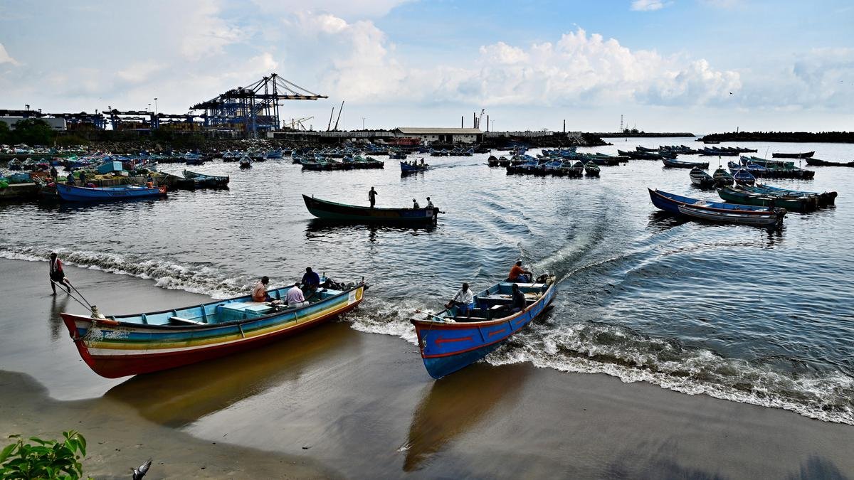 ईंधन उन्माद: केरलम में केरोसिन की बढ़ती कीमतें