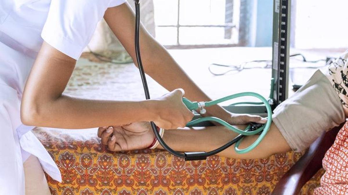केरलम में आदिवासी, दलित वकालत समूहों ने नर्सिंग प्रवेश में एससी, एसटी छात्रों के खिलाफ नीतिगत भेदभाव का आरोप लगाया है