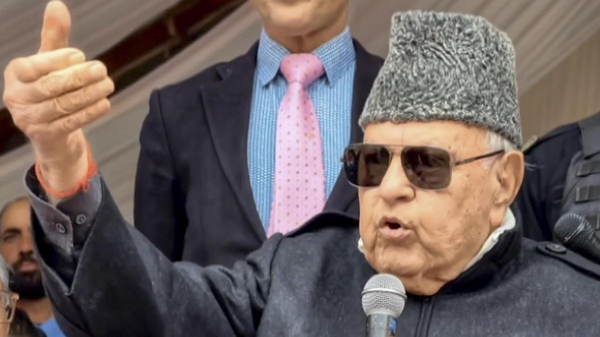 गुलाम नबी आजाद, अल्ताफ ठाकुर ने फारूक अब्दुल्ला की पाकिस्तान को 'कश्मीर का रक्षक' बताने वाली टिप्पणी की आलोचना की