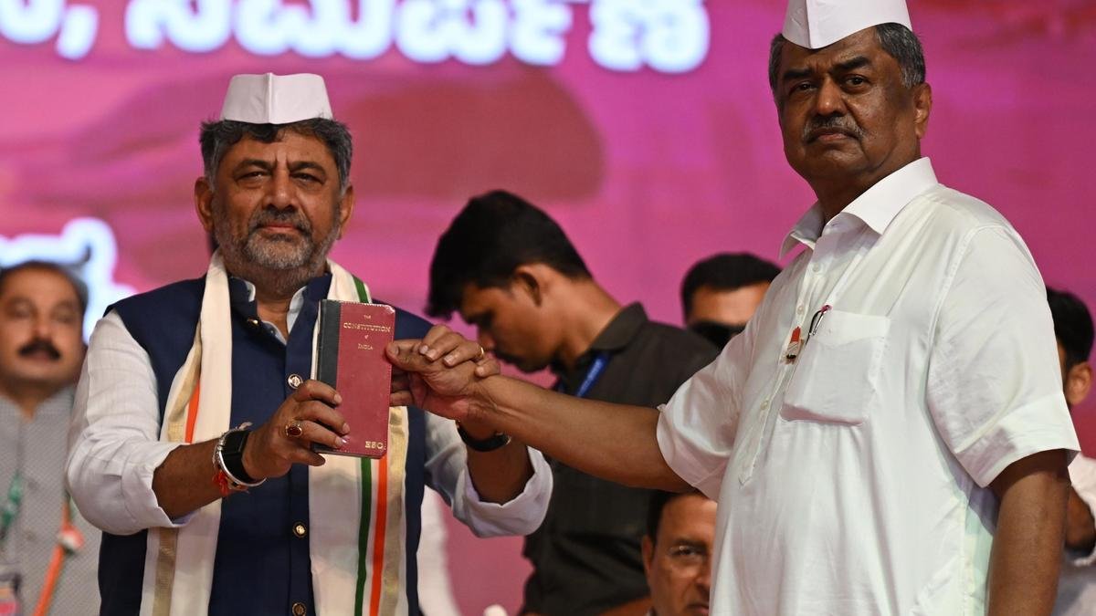 जिलों में मंत्रियों और विधायकों के बीच कलह ने कांग्रेस की चुनौतियां बढ़ा दी हैं