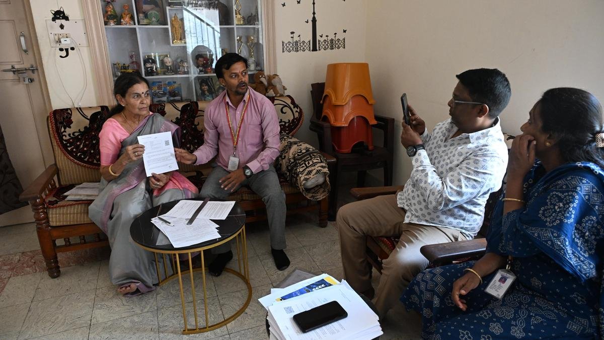 महोदय: 91% से अधिक मतदाताओं का नाम दर्ज किया गया, फिर भी एक करोड़ से अधिक को ड्राफ्ट नामावलियों से हटा दिया गया