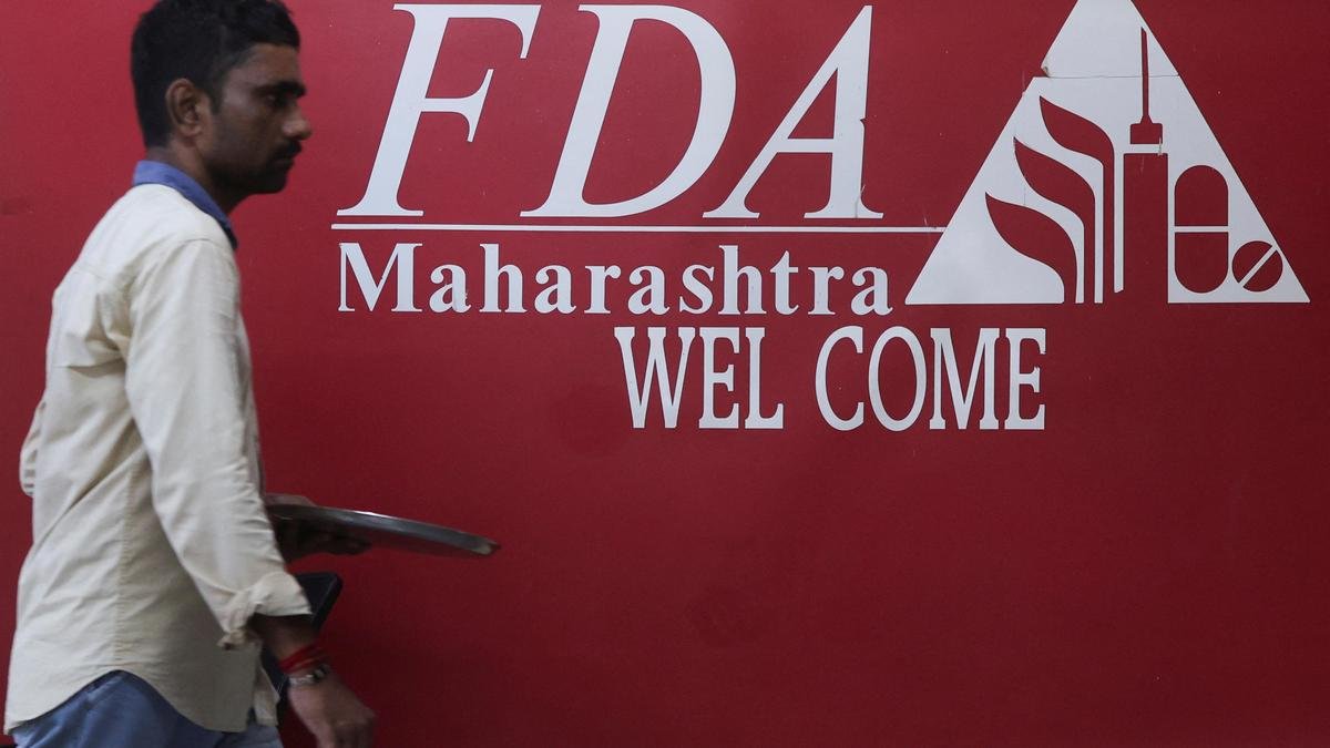 मुंबई में प्रतिबंधित तंबाकू, संदिग्ध स्नैक्स जब्त; एफडीए की कार्रवाई से पूरे महाराष्ट्र में ₹3.11 करोड़ का नुकसान हुआ