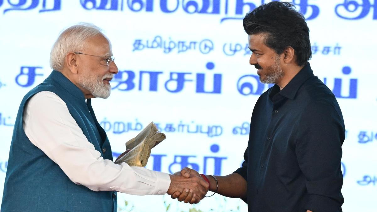 विजय ने प्रधानमंत्री मोदी से होसुर-बोम्मासंद्रा सेक्टर के लिए मेट्रो रेल को मंजूरी देने का आग्रह किया