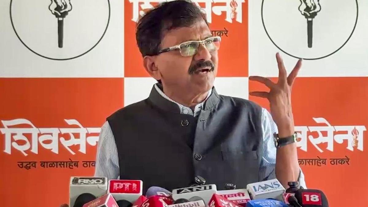 सुप्रीम कोर्ट ने अवमानना ​​मामले में संजय राउत, निखिल वागले को 17 नवंबर को वर्चुअली समन भेजा है